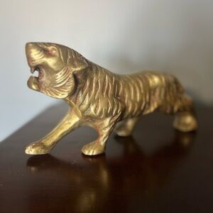 Vintage brass plated tiger figurine (*B)